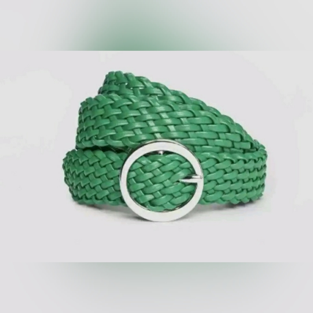 A New Day Green Oval Center Bar Buckle Belt
